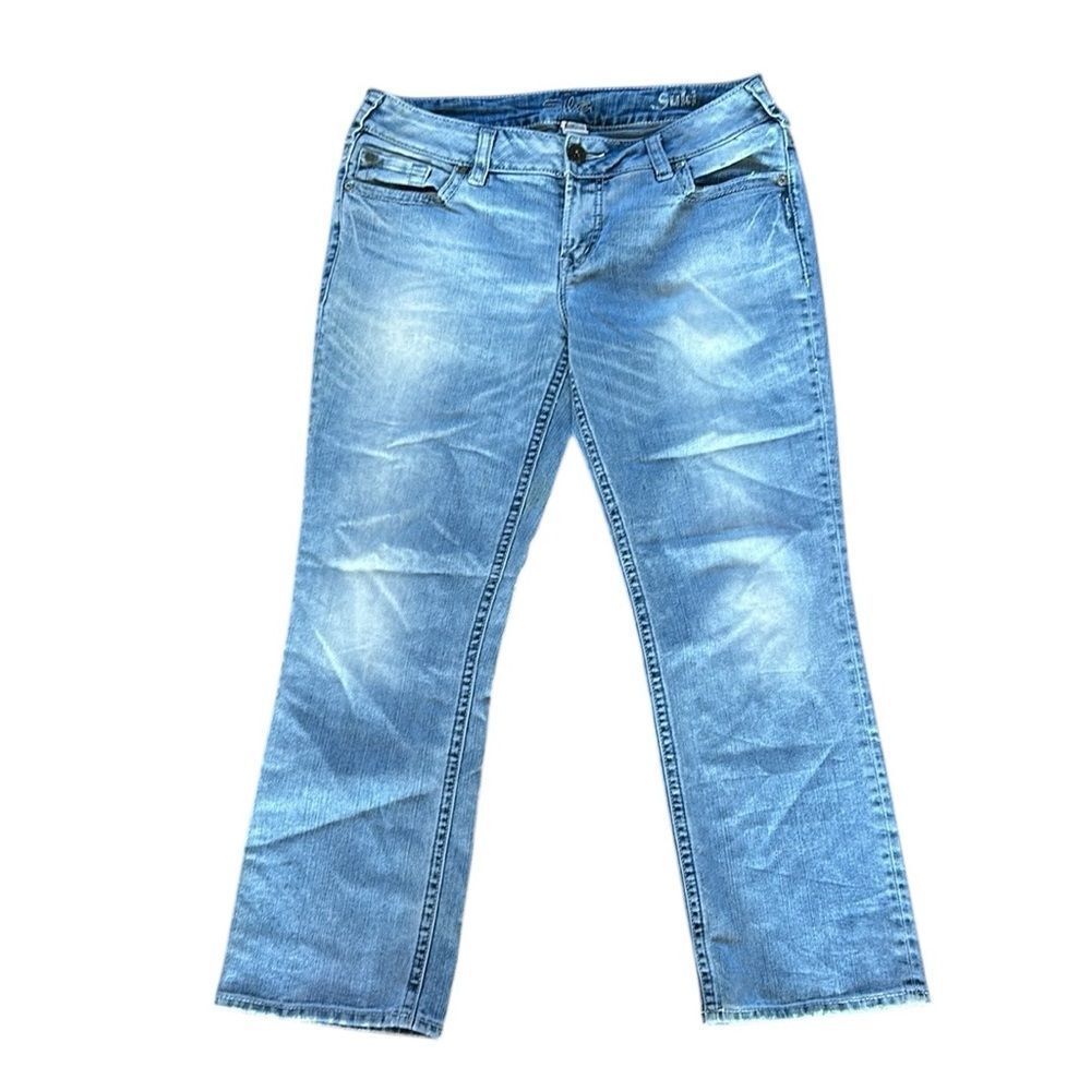 Classic Light Blue Women's Jeans